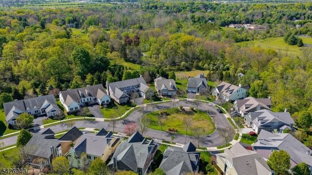 84 Bedford Dr, Montgomery Twp., NJ 08558