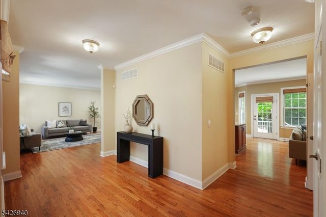 84 Bedford Dr, Montgomery Twp., NJ 08558