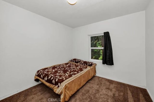 22421 Pine, Cedarpines Park, CA 92322