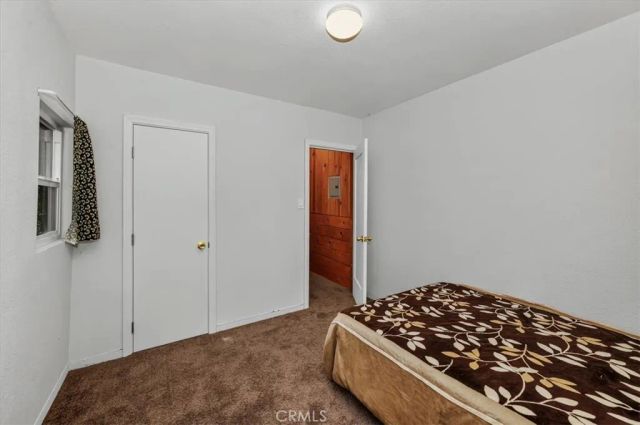 22421 Pine, Cedarpines Park, CA 92322