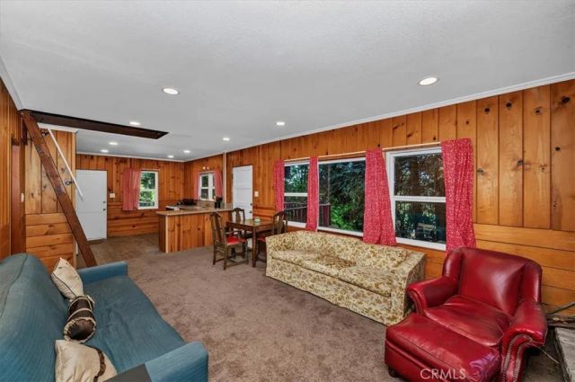 22421 Pine, Cedarpines Park, CA 92322