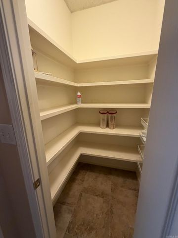 600 Pakis St Apt 4, Hot Springs, AR 71913