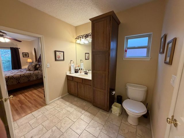 600 Pakis St Apt 4, Hot Springs, AR 71913