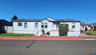 3025 Hollyridge Lp NE, Salem, OR 97305