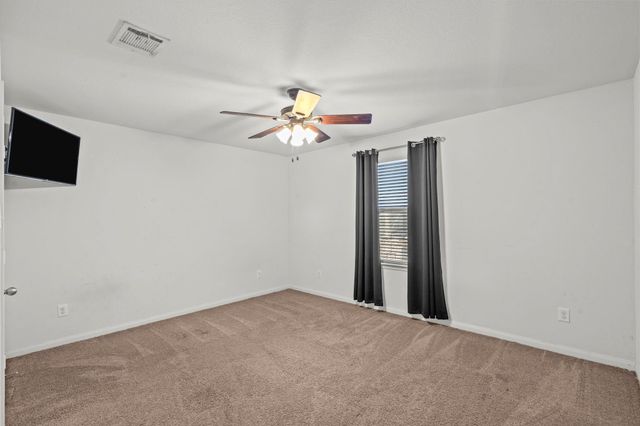 422 Turquoise Trade Drive, La Marque, TX 77568