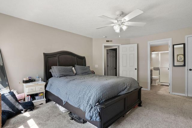 2280 Edenderry Drive, 305, Crescent Springs, KY 41017