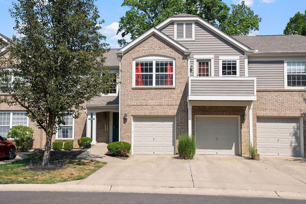 2280 Edenderry Drive, 305, Crescent Springs, KY 41017