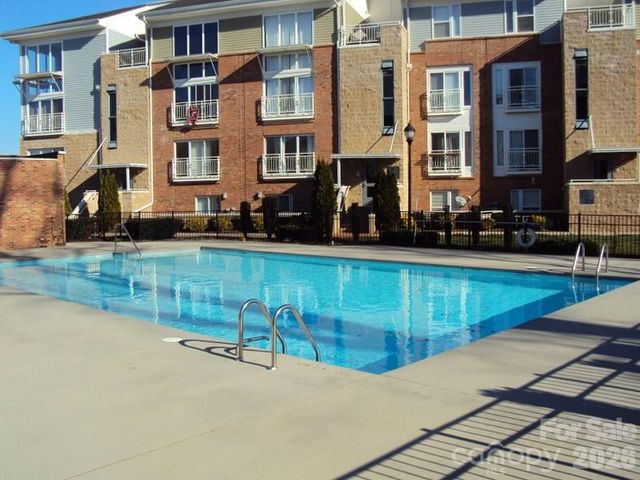 537 Donatello Avenue, Charlotte, NC 28205