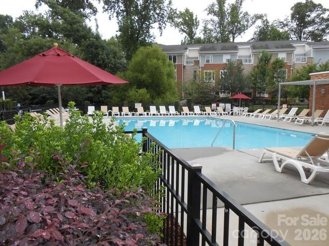 537 Donatello Avenue, Charlotte, NC 28205