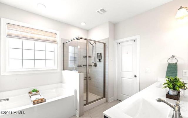117 E Yellow Lois Drive, Hampstead, NC 28443