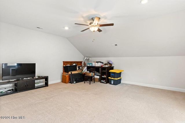 117 E Yellow Lois Drive, Hampstead, NC 28443