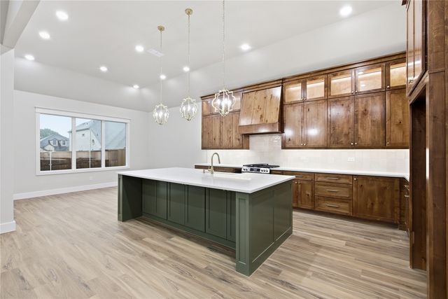 713 Allison, Van Alstyne, TX 75495