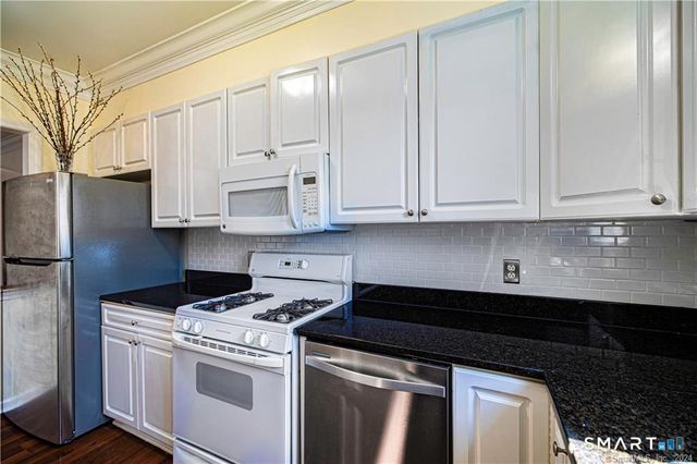 105 Richards Avenue 1305, Norwalk, CT 06854
