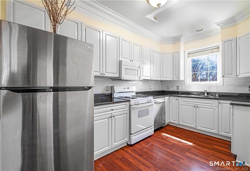 105 Richards Avenue 1305, Norwalk, CT 06854