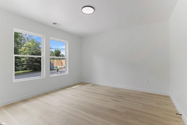 353 St Andrews Street, Spartanburg, SC 29306