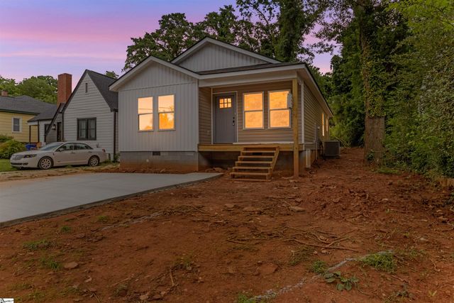 353 St Andrews Street, Spartanburg, SC 29306