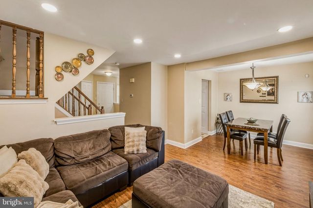 1142 SHAMROCK WAY, Williamstown, NJ 08094