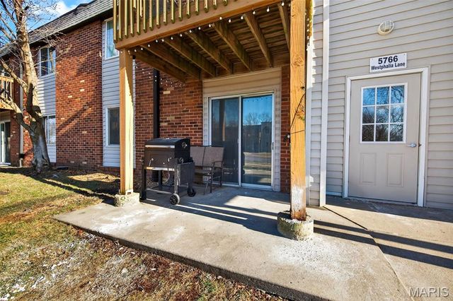 5766 Westphalia Lane B, St Louis, MO 63129