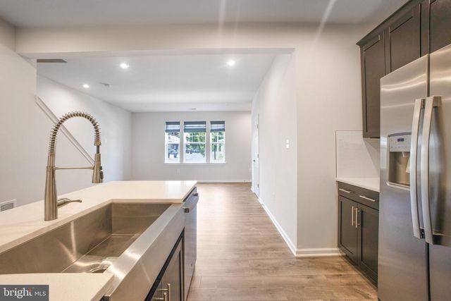 10517 SALLY RIDE, Lanham, MD 20706