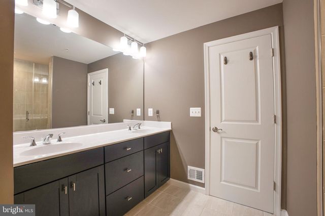 10517 SALLY RIDE, Lanham, MD 20706