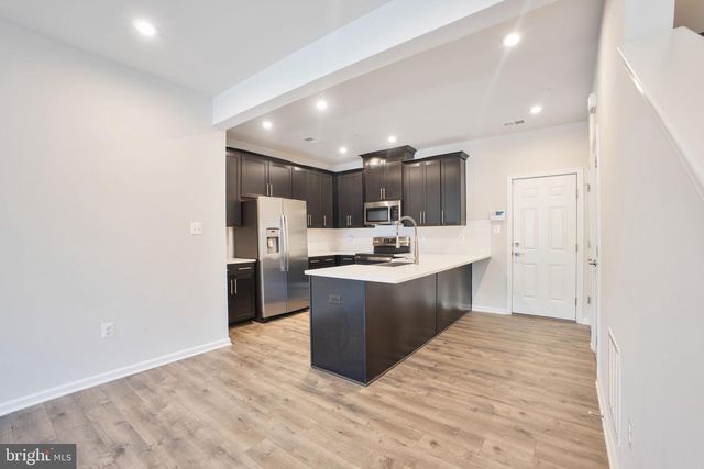 10517 SALLY RIDE, Lanham, MD 20706