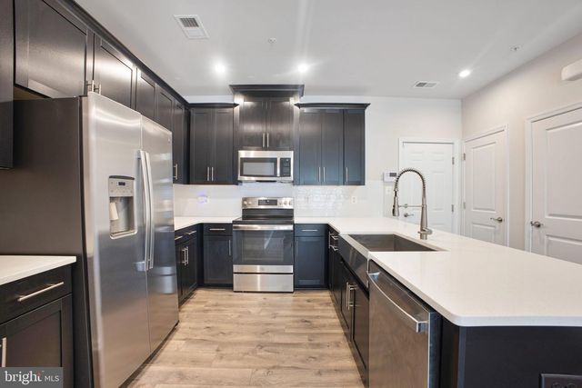 10517 SALLY RIDE, Lanham, MD 20706