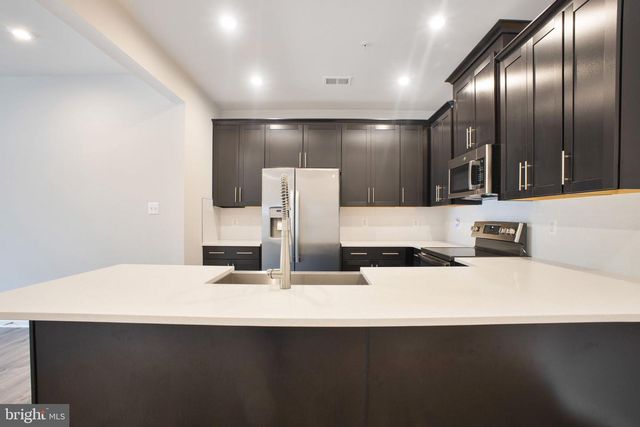10517 SALLY RIDE, Lanham, MD 20706