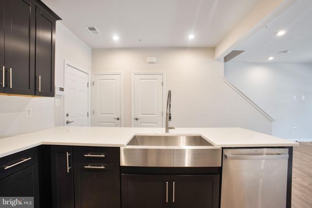 10517 SALLY RIDE, Lanham, MD 20706