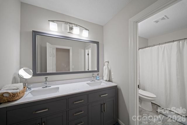 104 Black Hawk Ridge, Weaverville, NC 28787