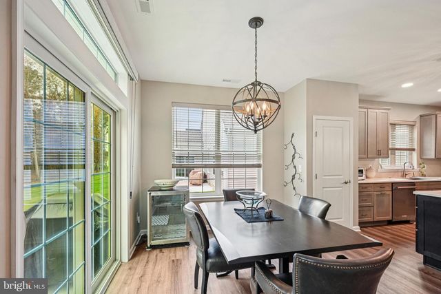 3815 CASTLETON DR, Williamstown, NJ 08094