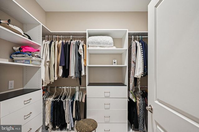 3815 CASTLETON DR, Williamstown, NJ 08094