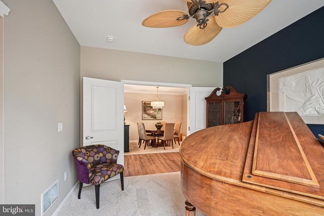 3815 CASTLETON DR, Williamstown, NJ 08094