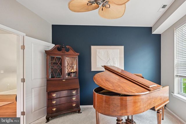 3815 CASTLETON DR, Williamstown, NJ 08094