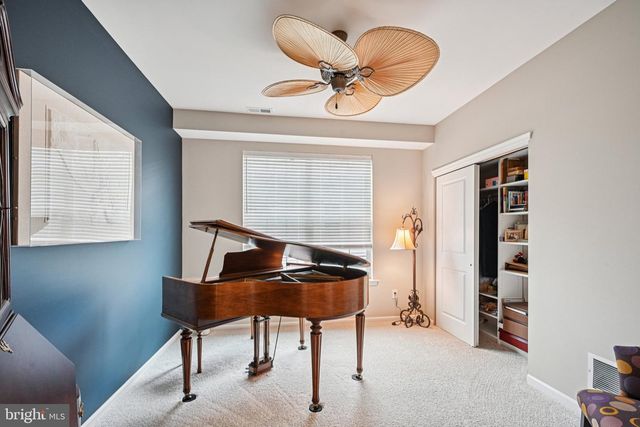 3815 CASTLETON DR, Williamstown, NJ 08094