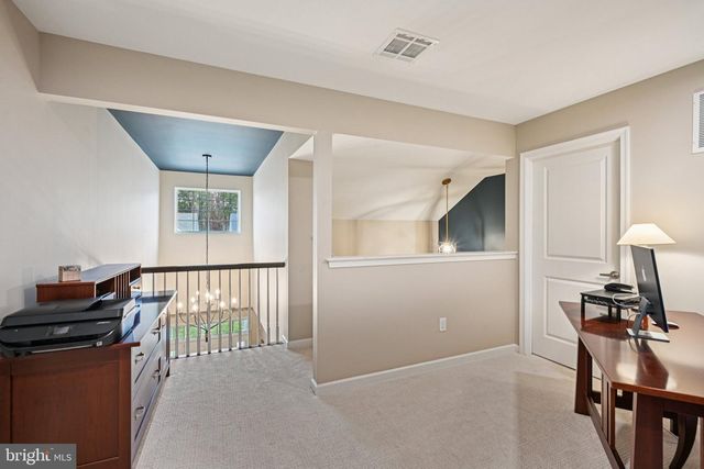 3815 CASTLETON DR, Williamstown, NJ 08094