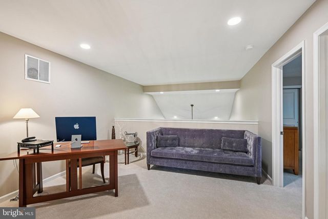 3815 CASTLETON DR, Williamstown, NJ 08094