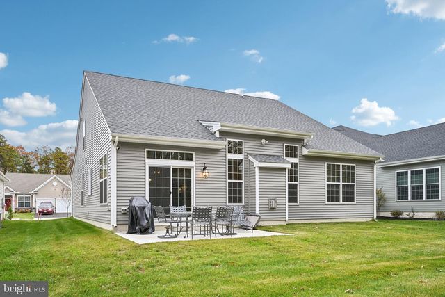 3815 CASTLETON DR, Williamstown, NJ 08094