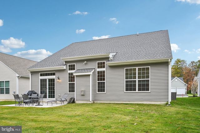 3815 CASTLETON DR, Williamstown, NJ 08094