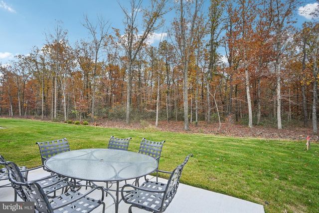 3815 CASTLETON DR, Williamstown, NJ 08094