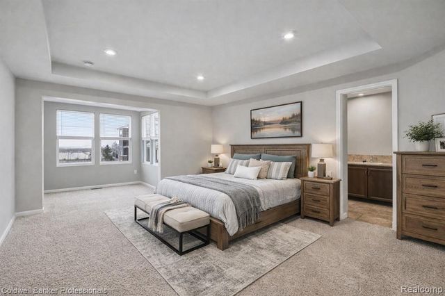 4883 Broomfield Way, Lake Orion, MI 48359