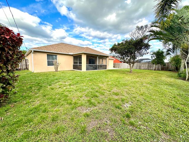 174 SW Sea Lion Road, Port St. Lucie, Port St Lucie, FL 34953