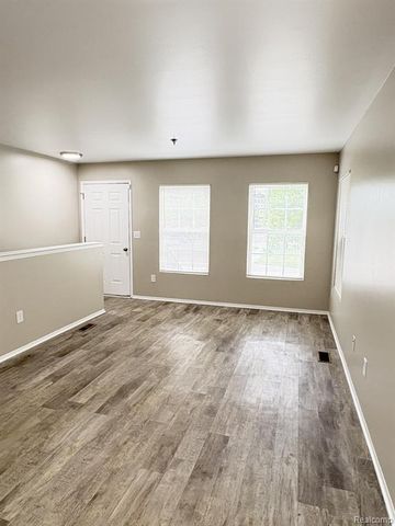 15628 Stone Crossing Drive, Southfield, MI 48075