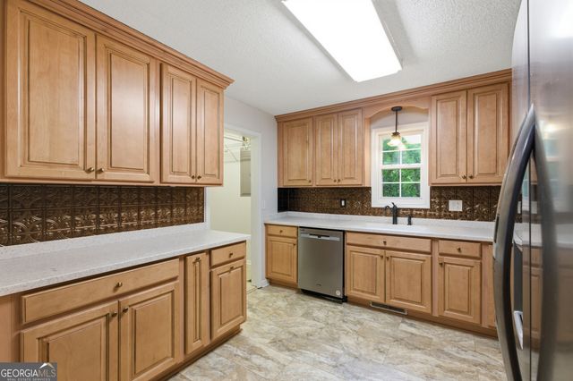 221 Eden Woods, Clarkesville, GA 30523