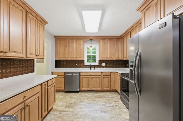 221 Eden Woods, Clarkesville, GA 30523
