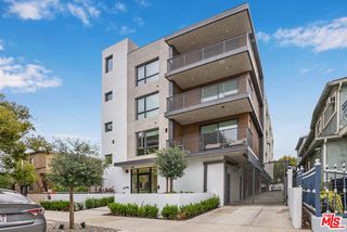 5657 Virginia Avenue 202, Los Angeles, CA 90038