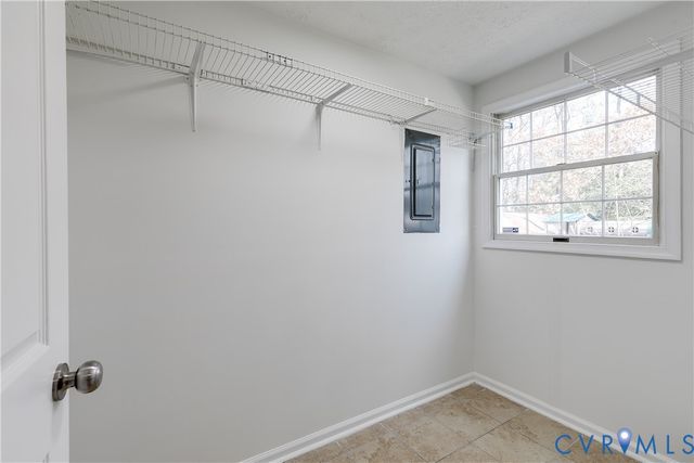 9604 Meredith Woods Ct, Glen Allen, VA 23060