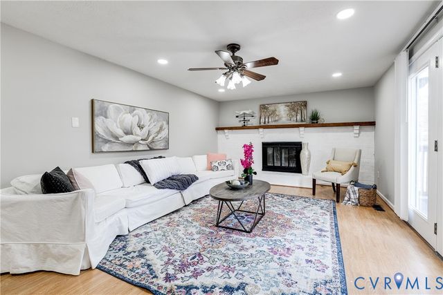 9604 Meredith Woods Ct, Glen Allen, VA 23060