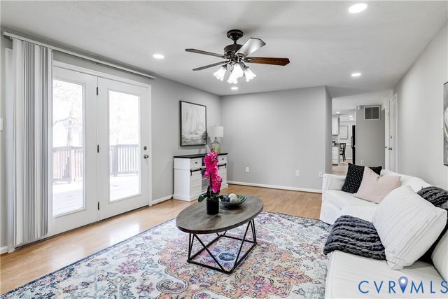 9604 Meredith Woods Ct, Glen Allen, VA 23060