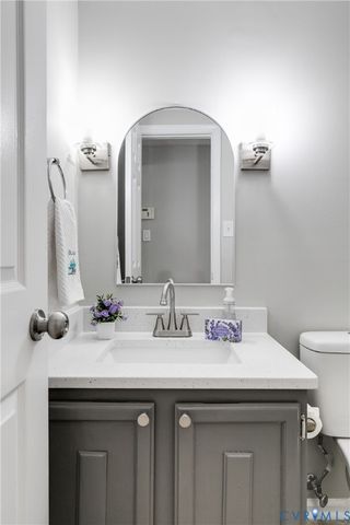 9604 Meredith Woods Ct, Glen Allen, VA 23060