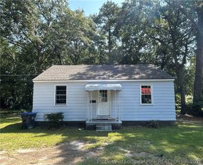 604 Forrest Street, Raeford, NC 28376